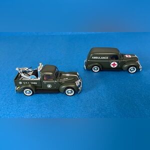 2 Golden Wheel US ARMY die cast military trucks